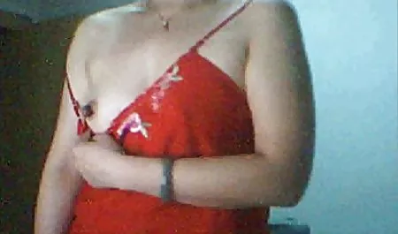MILF妈妈Dianna Doll和Lisa De Marco